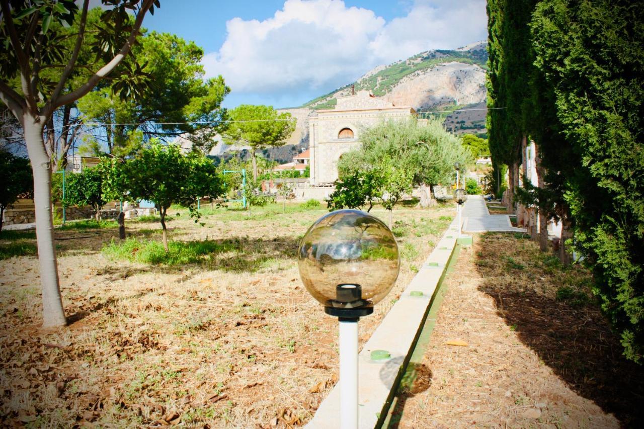 Hotel Al Tempio Della Pace à Carini Extérieur photo