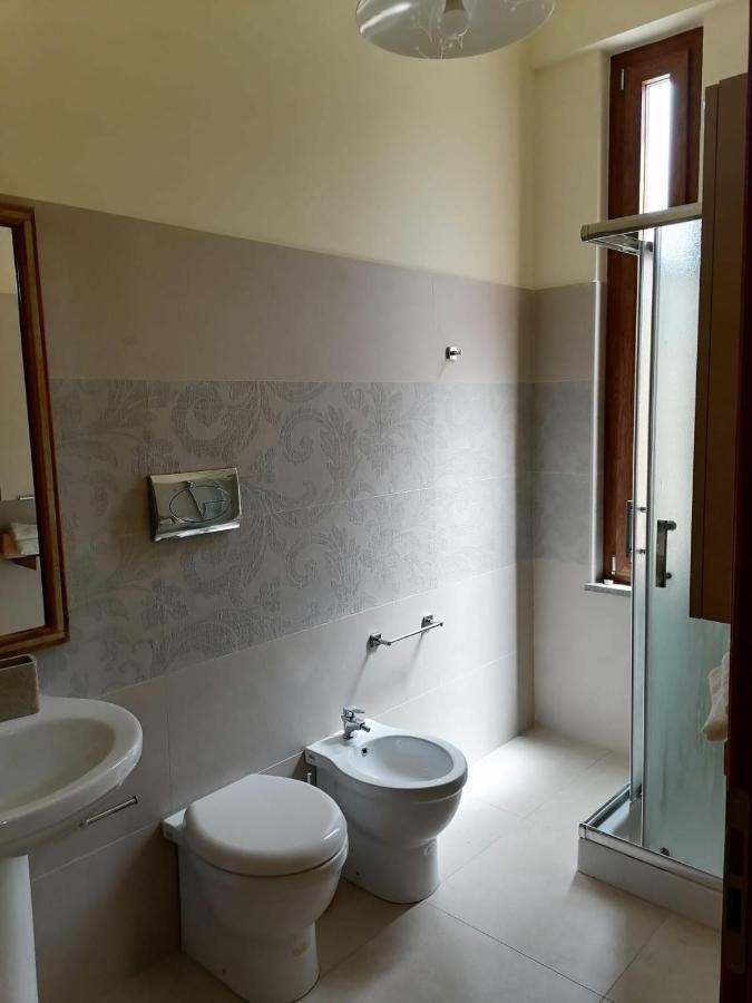 Hotel Al Tempio Della Pace à Carini Extérieur photo